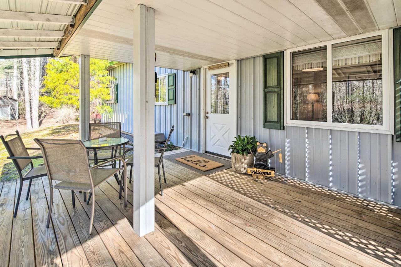 Penrose Home With Covered Deck And Fire Pit! Extérieur photo